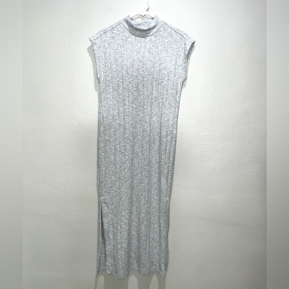 Saturday Sunday Anthropologie Gray Sleeveless Maxi Dress - Picture 1 of 11